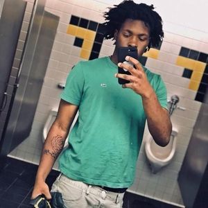 Meet your Posher, Grèg